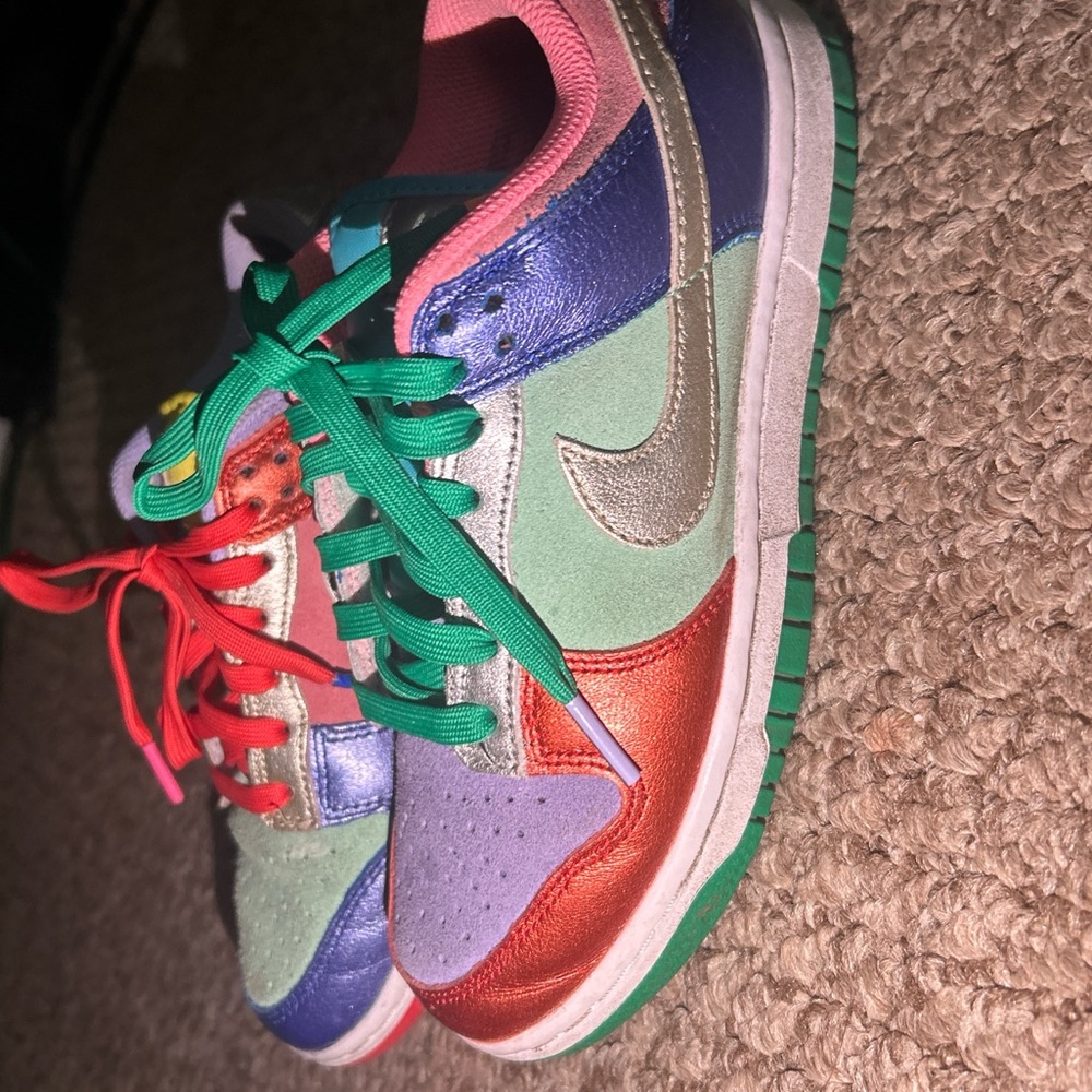 Sunset Low Dunks size 5.5 - worn
